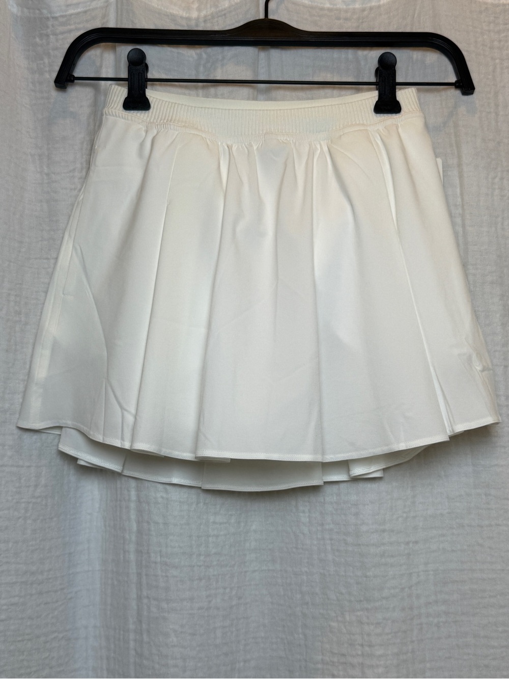 lululemon athletica White Pleated Circle Skirt